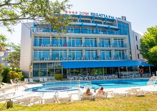 REGATTA PALACE 1
