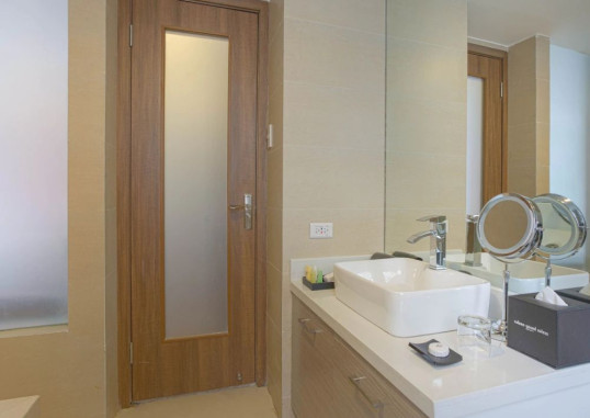 VALERO GRAND SUITES BY SWISS-BELHOTEL 23
