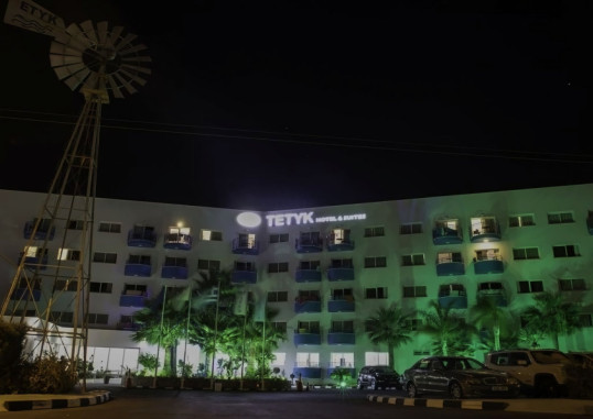 TETYK HOTEL & SUITES 5