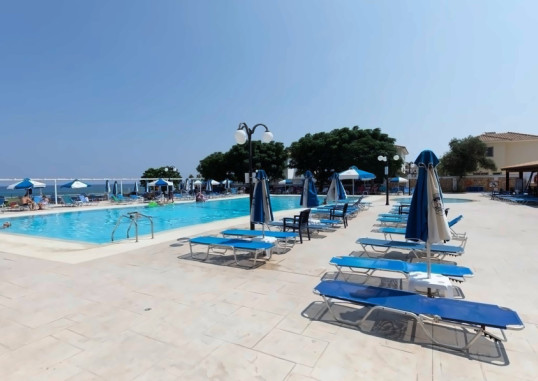 TETYK HOTEL & SUITES 2