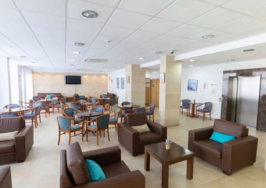 TETYK HOTEL & SUITES 9