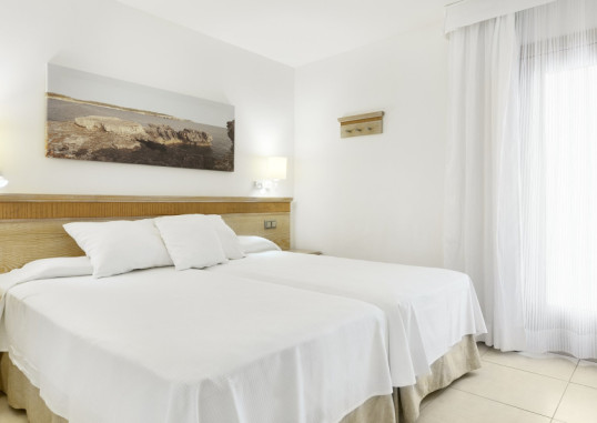 IBEROSTAR WAVES CLUB CALA BARCA 28