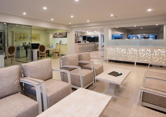 ARTEMIS HOTEL APARTMENTS 5