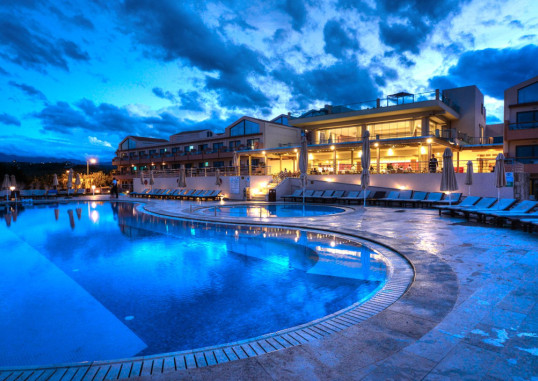 KIANI BEACH RESORT 77