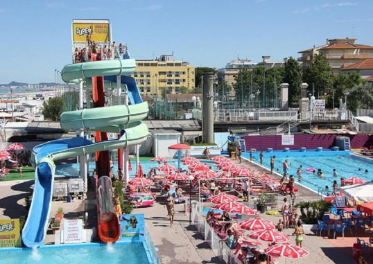 HOTEL NAPOLEON 5