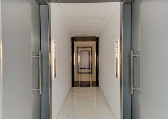HOTEL DUE MARI 11