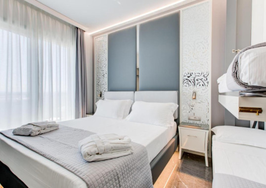 HOTEL DUE MARI 26