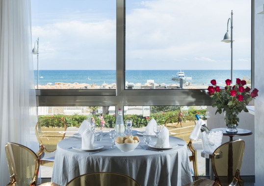 TERMINAL PALACE & SPA 38