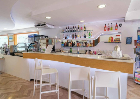 HOTEL CARLTON 24