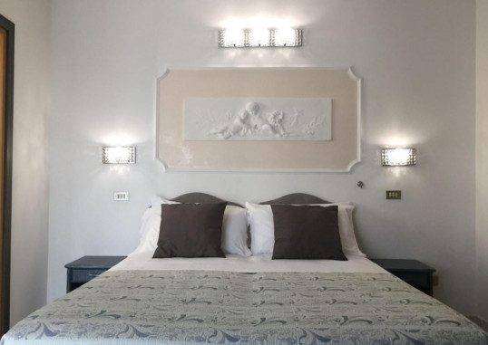 HOTEL ROYAL 6