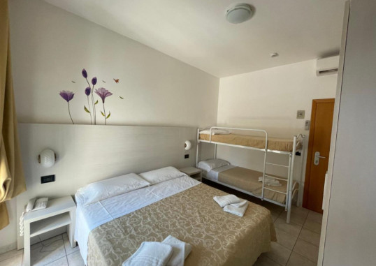HOTEL MARINA RICCIONE 4