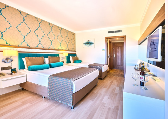 LUNA BLANCA RESORT & SPA 17