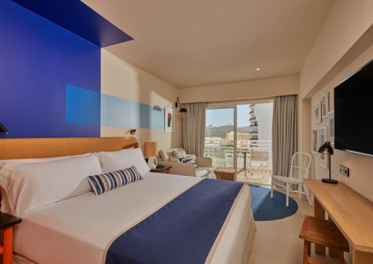 ALUA CALVIA 28