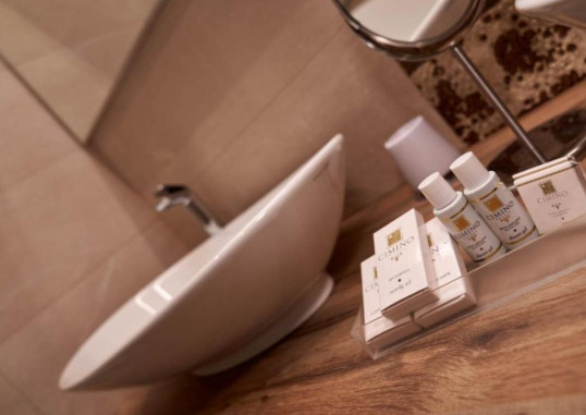 AMSTERDAM SUITE HOTEL & SPA 8