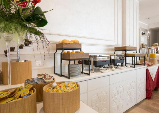 AMSTERDAM SUITE HOTEL & SPA 9