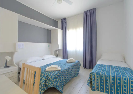 HOTEL NAUTIC 25