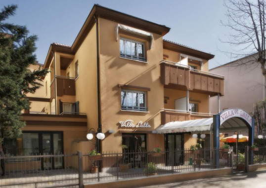 VILLA LALLA 1