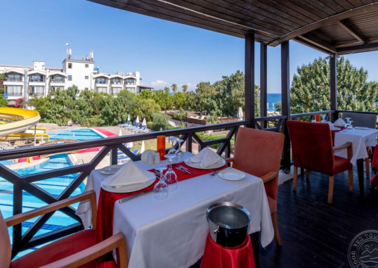 ARMAS LABADA HOTEL 25