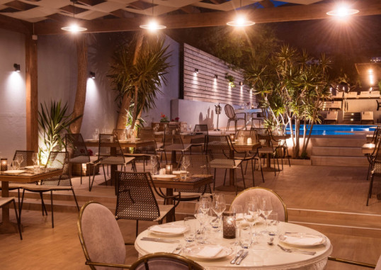 INDIGO SUITES COLLECTION (ADULTS ONLY) 23