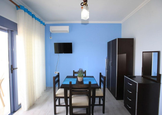 HOTEL KEOS 31