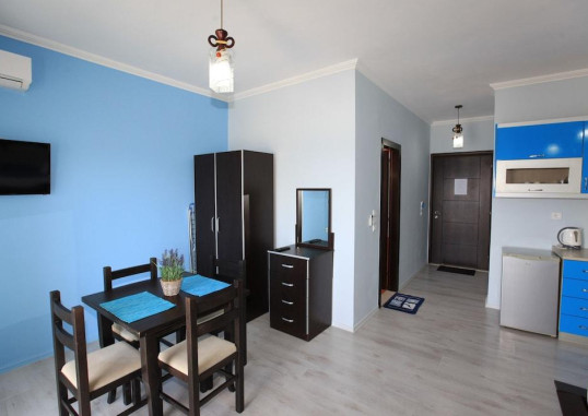 HOTEL KEOS 32