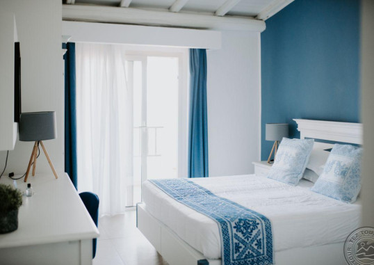 VOI COLONNA VILLAGE 8