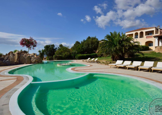 VOI COLONNA VILLAGE 23