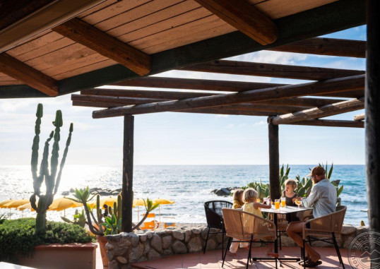 BAIA DEL SOLE RESORT 3