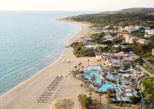 GRECOTEL LUXME OASIS AT RIVIERA OLYMPIA AQUA PARK 5