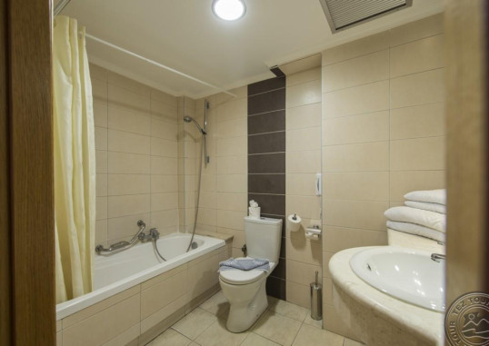 MANOUSOS CITY HOTEL 14