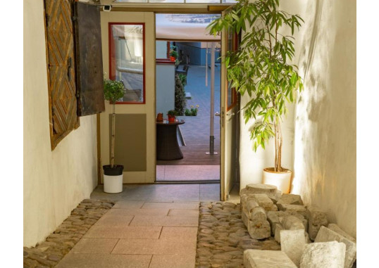 MERITON OLD TOWN GARDEN HOTEL 26