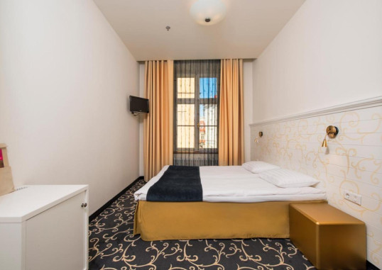 MERITON OLD TOWN GARDEN HOTEL 27