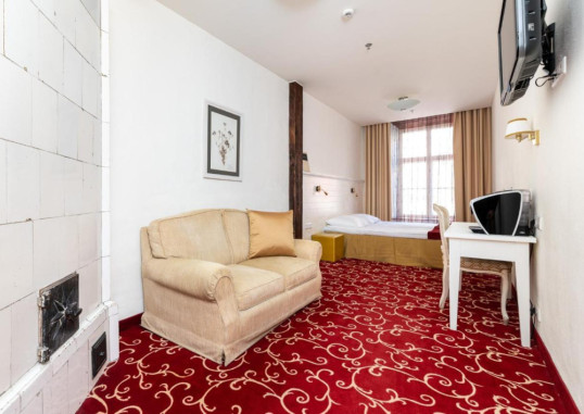 MERITON OLD TOWN GARDEN HOTEL 30