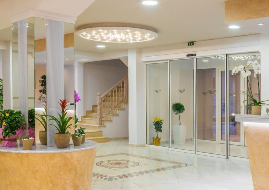 CNIC GEMINI HOTEL 9