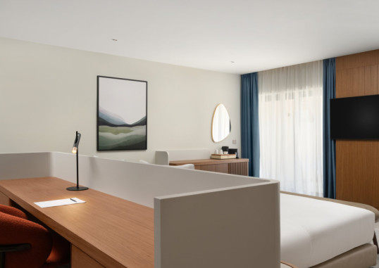 MOVENPICK TEUTA KOTOR BAY 21