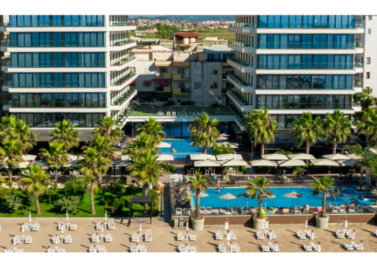 BRILLIANT HOTEL & SPA 2