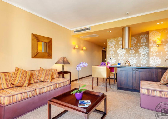 BARCELO ROYAL BEACH 11