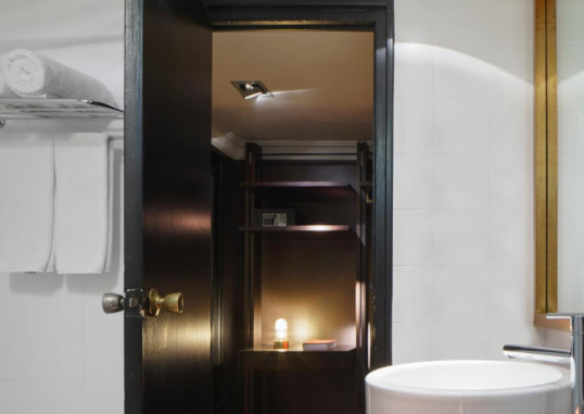 LA FRANCA TRAVELLERS (ADULTS ONLY) 22