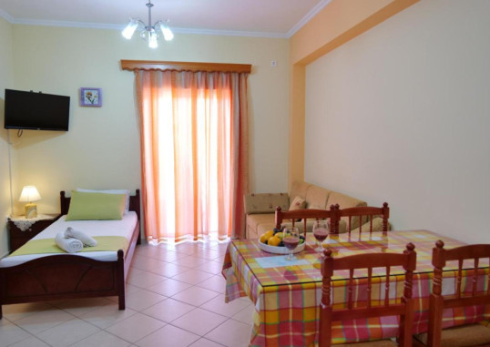 MIRACLE APARTMENTS 12