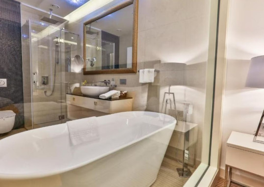 RIVIJERA 28