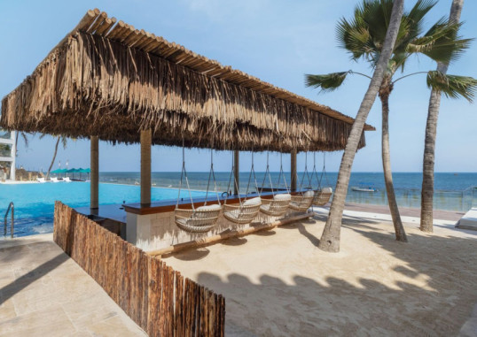 BAMBURI BEACH HOTEL 4