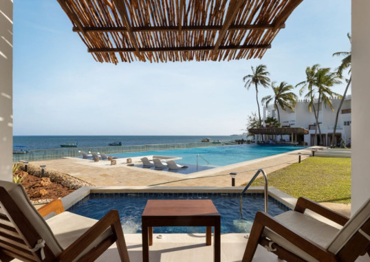 BAMBURI BEACH HOTEL 5