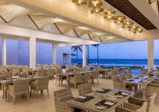 BAMBURI BEACH HOTEL 8