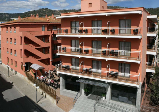TOSSA BEACH CENTER 1