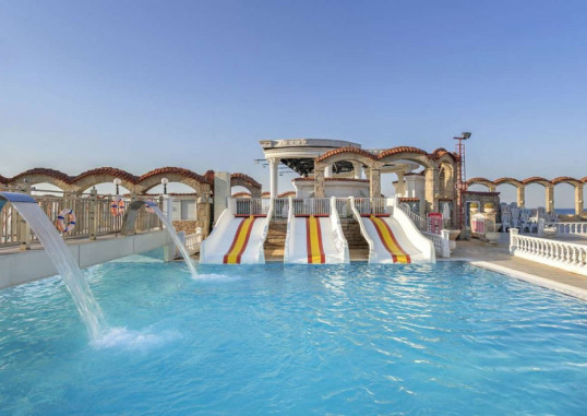 CLUB HOTEL SERA 18