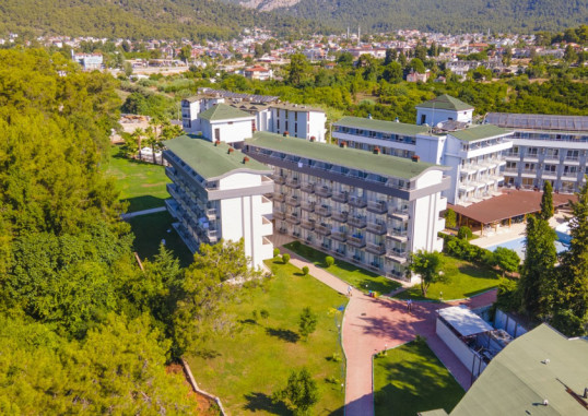 ALDER GARDEN HOTEL 5