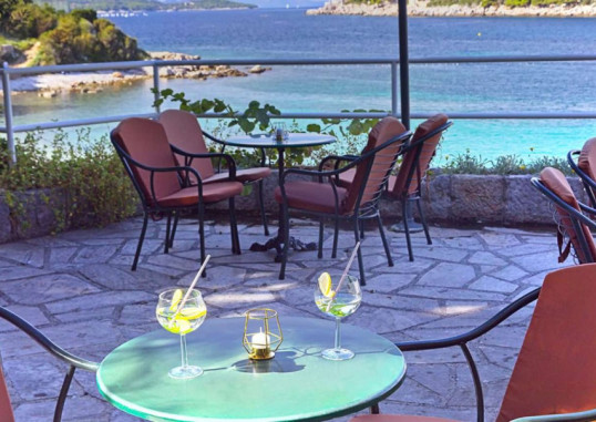 VIS HOTEL 10