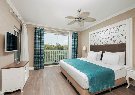 Family Room 3