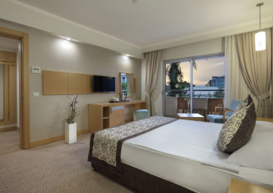 Hotel Standard Room Sea View 2