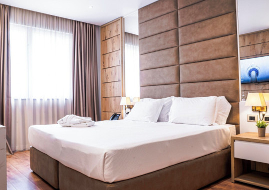 AMFORA HOTEL & SPA 3